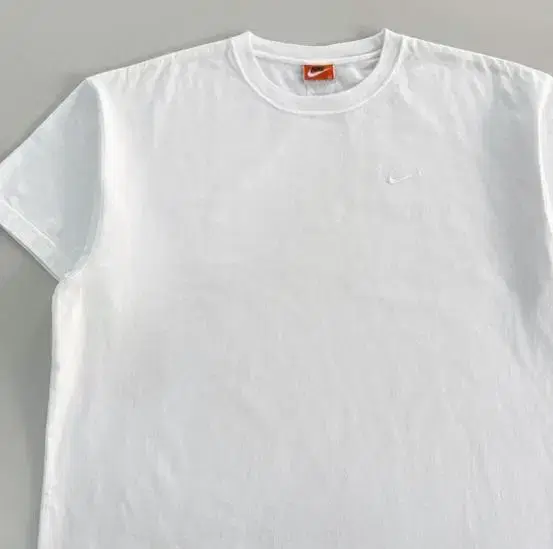 Nike 90s USA White T-Shirt