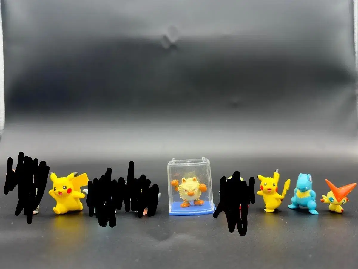 Pokémon minifigures