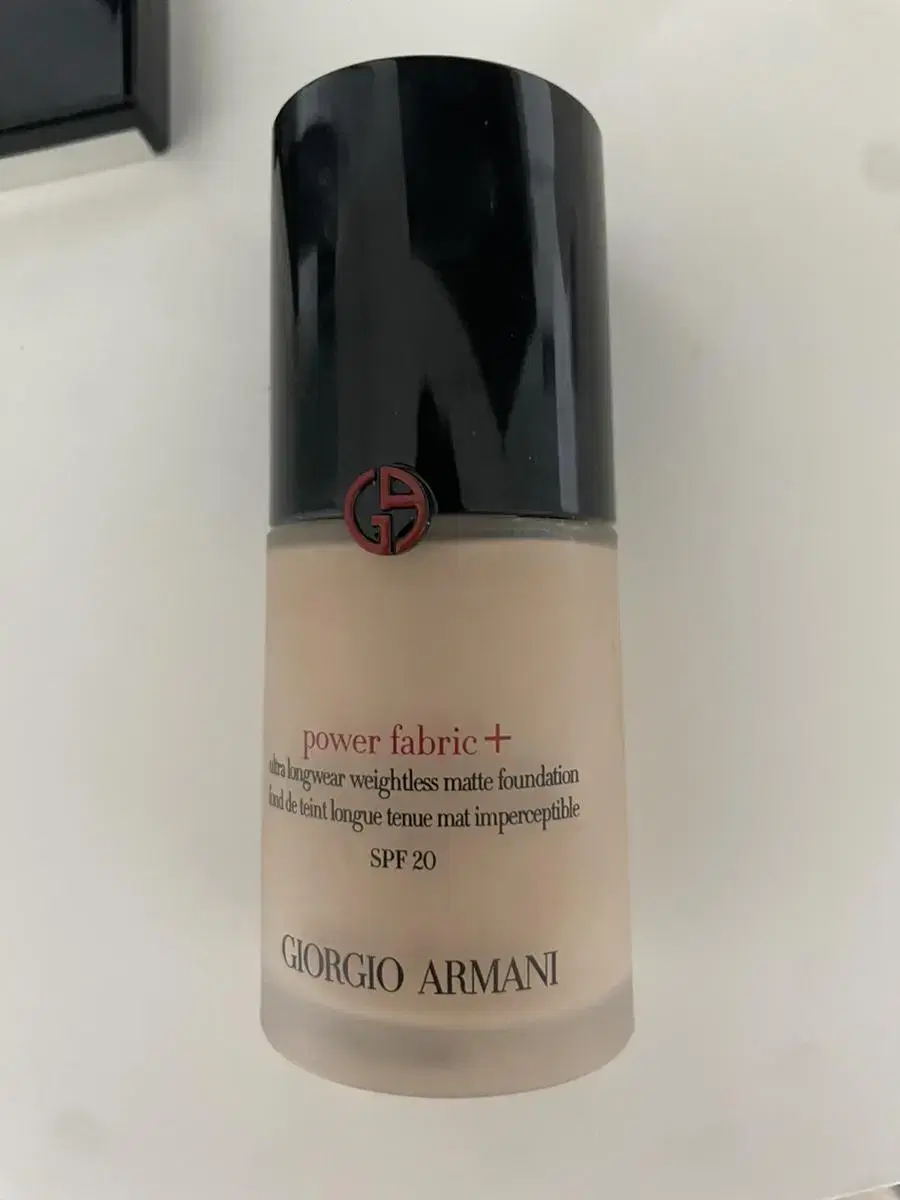 Giorgio Armani Power Fabric Plus No. 3