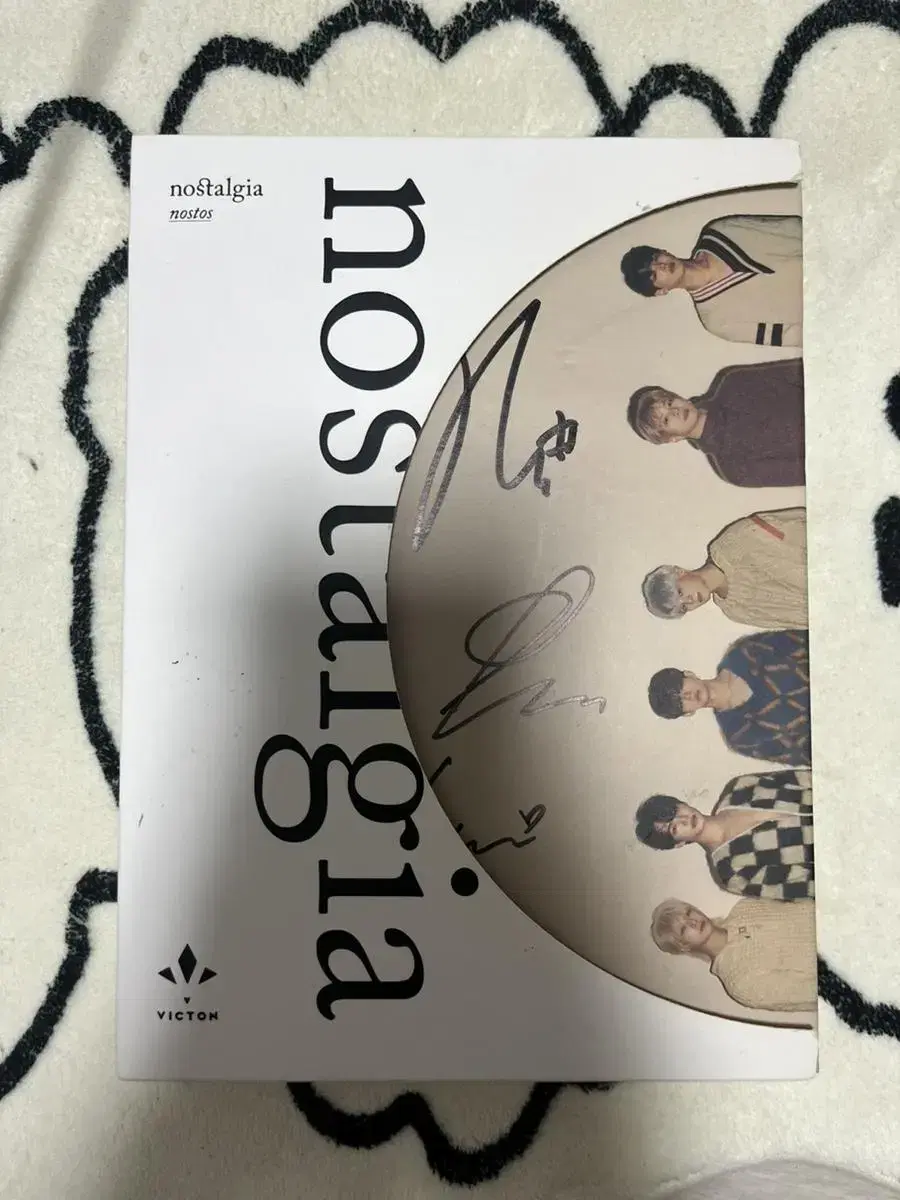 VICTION Unsold sign album WTS