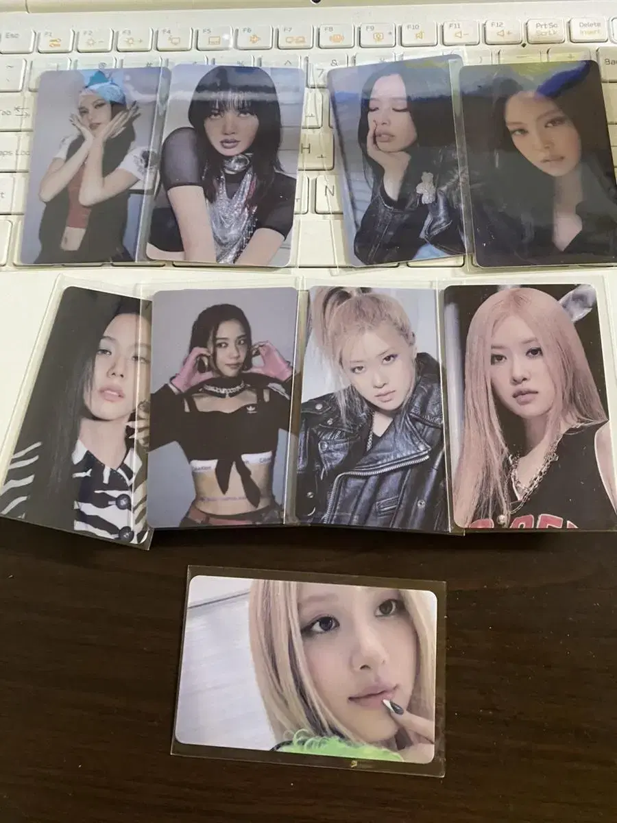 Blackpink black pink jisoo jennie rose lisa Concerts luckydraw ld photocard Photo kards