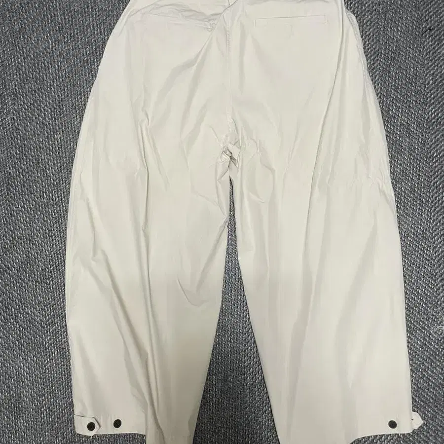 유니폼브릿지 ballon pants g.beige