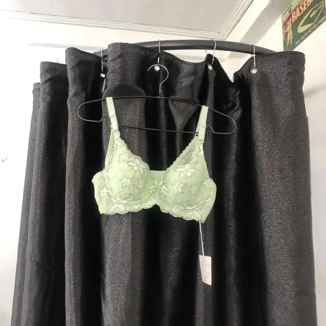 Vintage Ashidamiwa green lace bra top