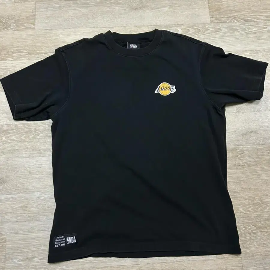 NBA lakers Tee XL