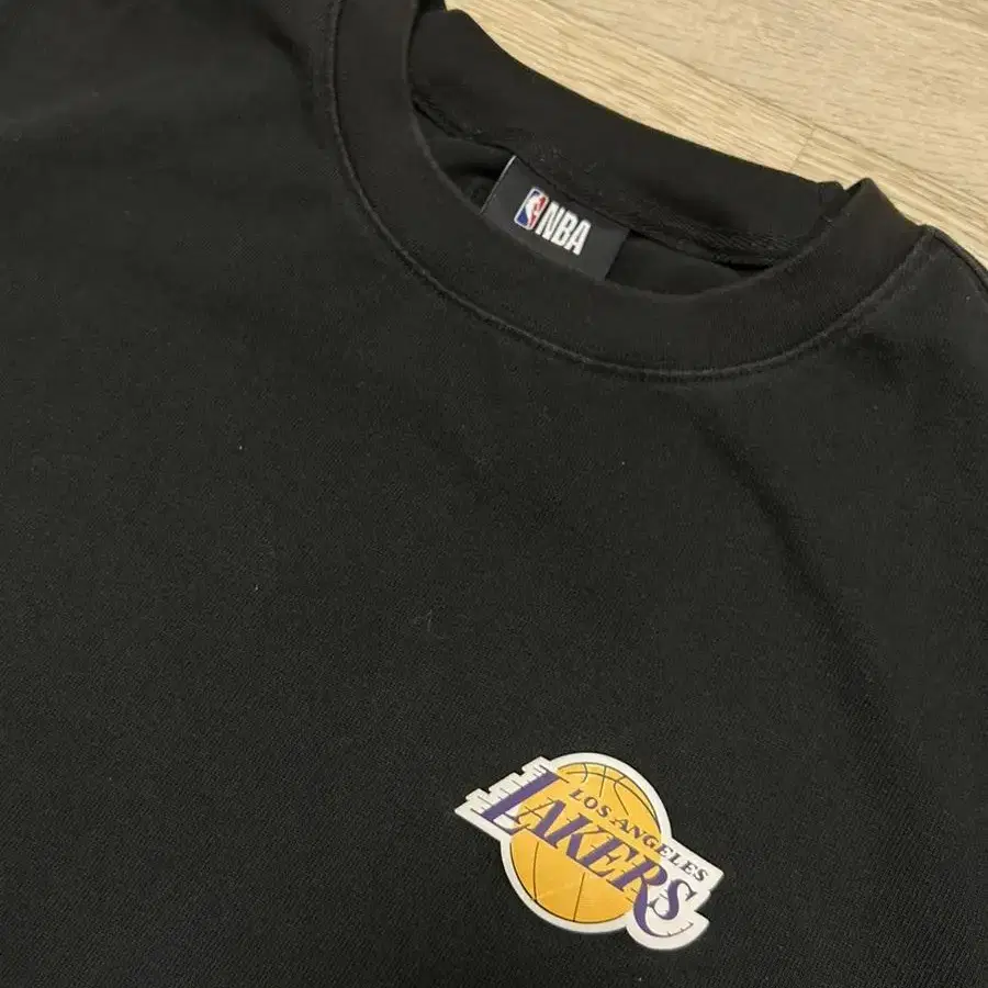 NBA lakers Tee XL