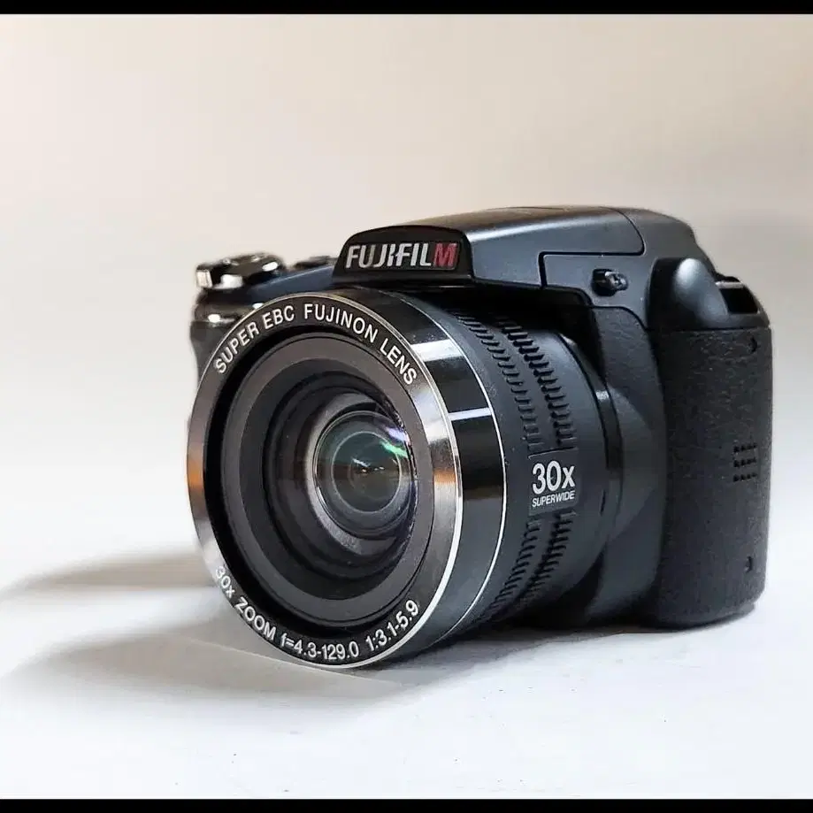 Fujifilm FinePix S4300 디카. A급.