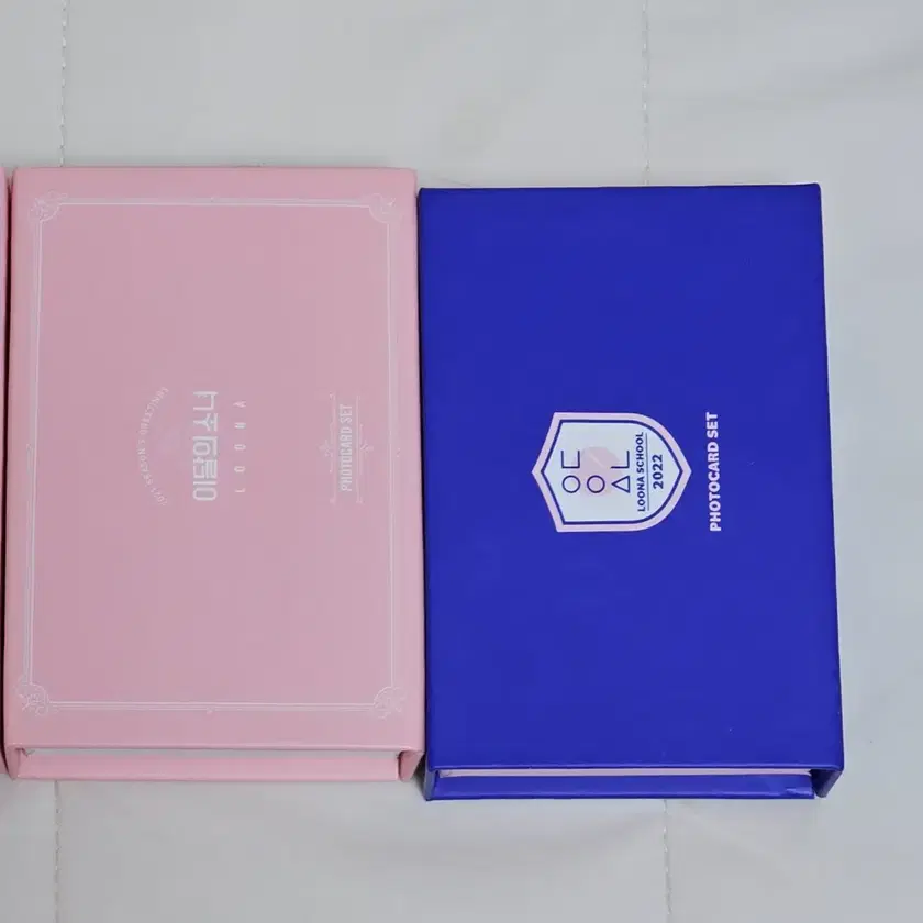 Buy LOONA Signed albums, Rare photocards on Bunjang!