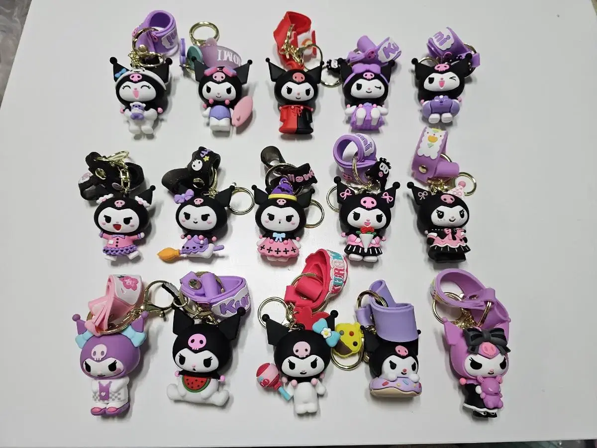 Sanrio Kuromi figure keyring I'm selling my new keychain.