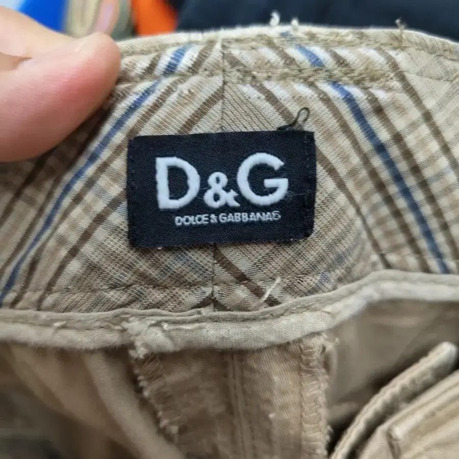 48)D&G 돌체 앤 가바나 7부 카고 팬츠 팝니다