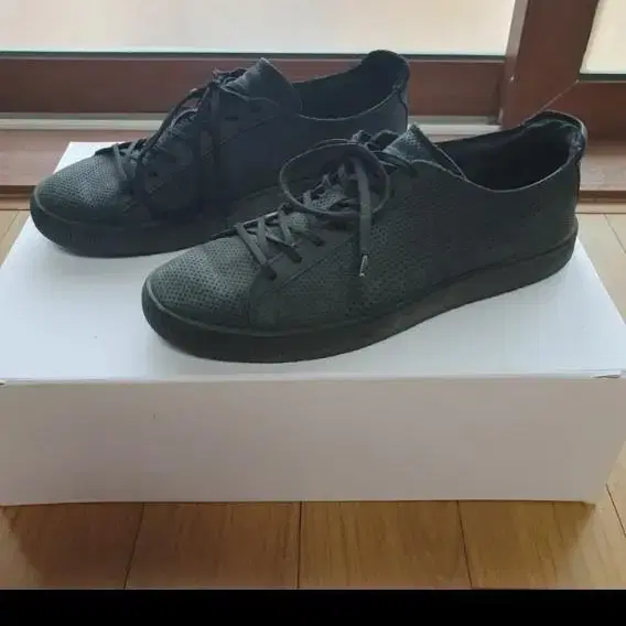 PUMA STAMPD CLYDE 콜라보 스니커즈.이태리산천연가죽