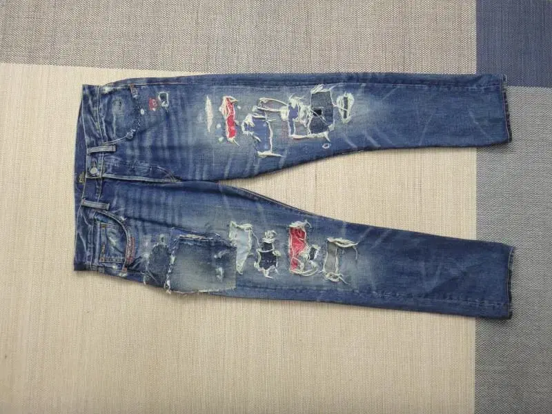 (32") Polo Ralph Lauren Tapered Slim Disintegrated Jeans