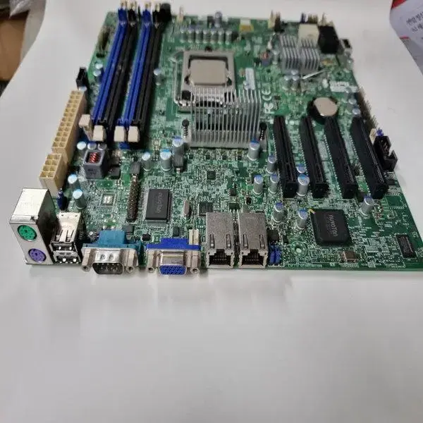 E3-1230+슈퍼마이크로 X9SCM+램16GB+라이저 카드 PCI-E