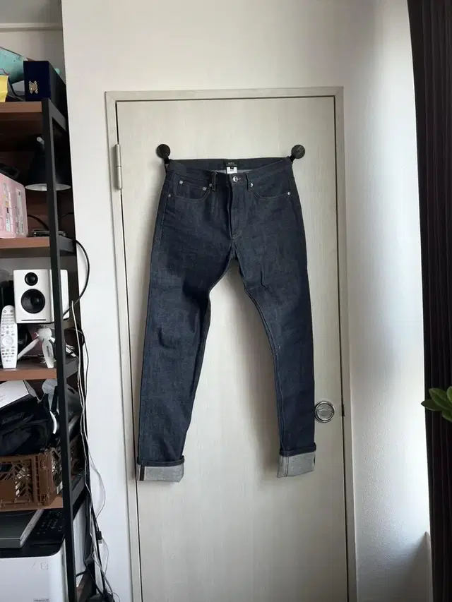 a.p.c 아페쎄 뉴쁘띠스탠다드(30)