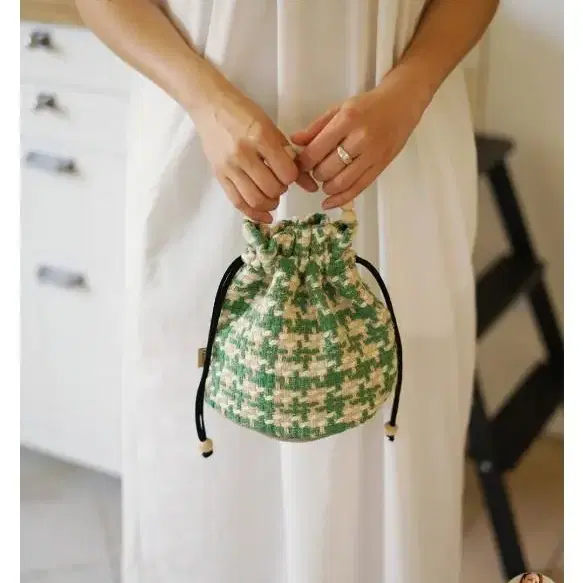 BOLSAC poppy bucket bag