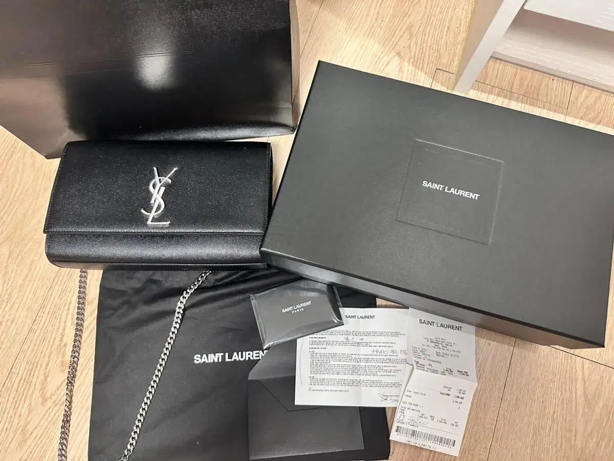 S-class Saint Laurent Kate Bag Medium Medium Silver Fulvac