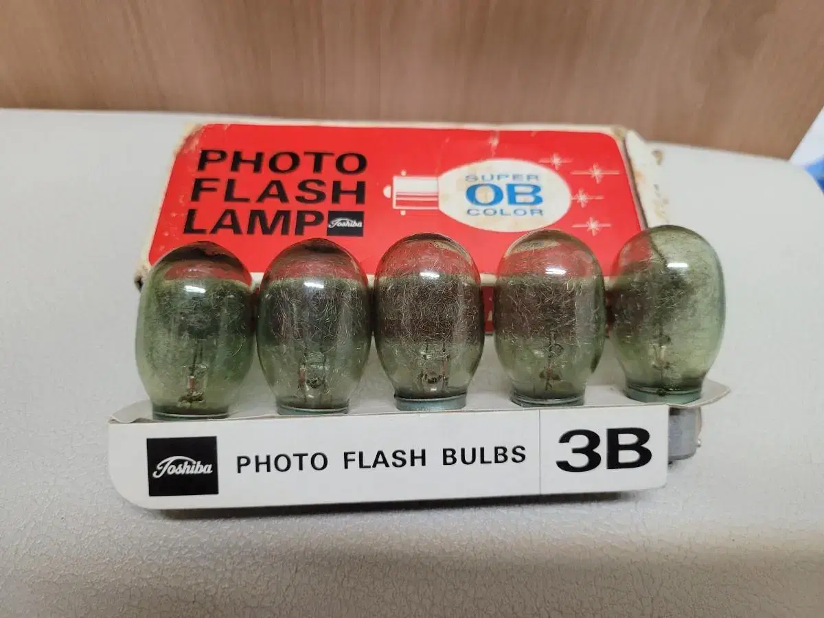 1 flashbulb (for strobe) (5 pieces)