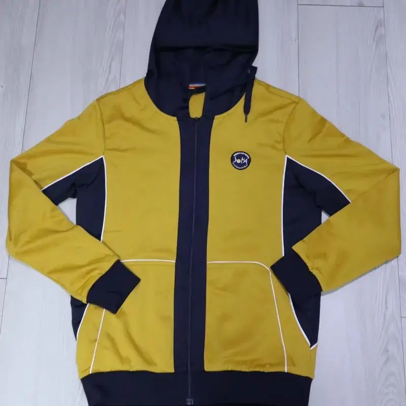 Training/Sweat Suit 학교체육복,동복체육복,서공예,서공예체육복,서울공연예술 on Bunjang with safe ... Training/Sweat Suit 학교체육복,동복체육복,서공예,서공예체육복,서울공연예술 On Bunjang With Safe ...