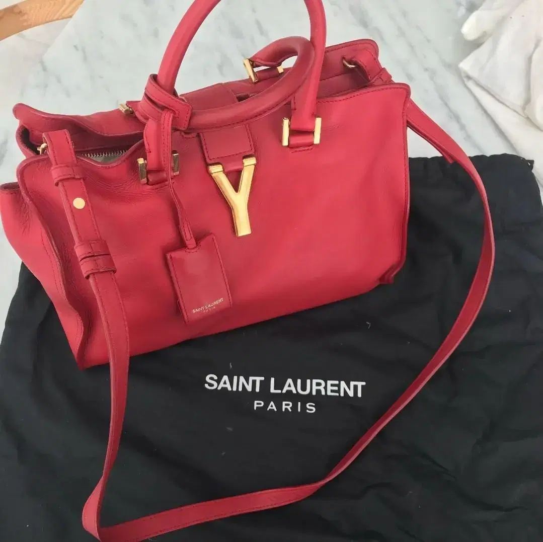 Yves Saint Laurent