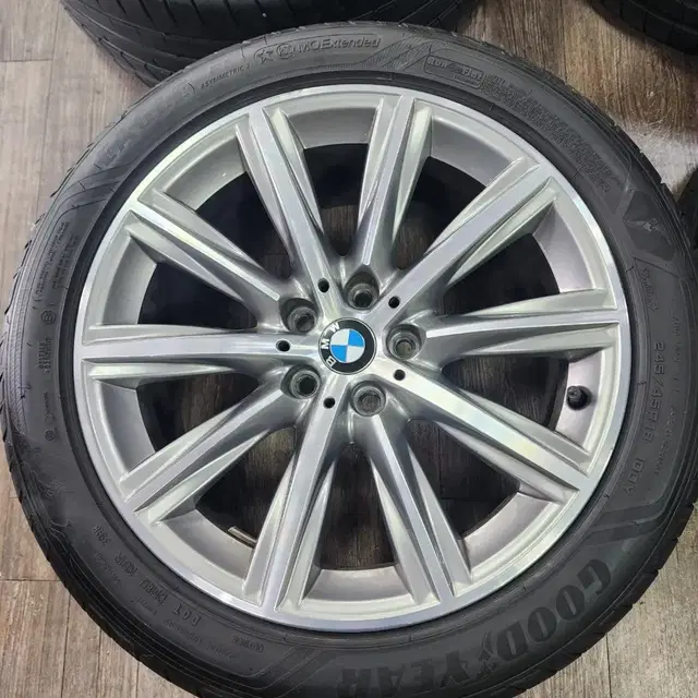 가격내림bmw 520i 18인치휠 셋트 2454518 #245 45 18