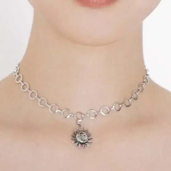 러닝하이 썬앤문 초커 SUN&MOON CHOKER