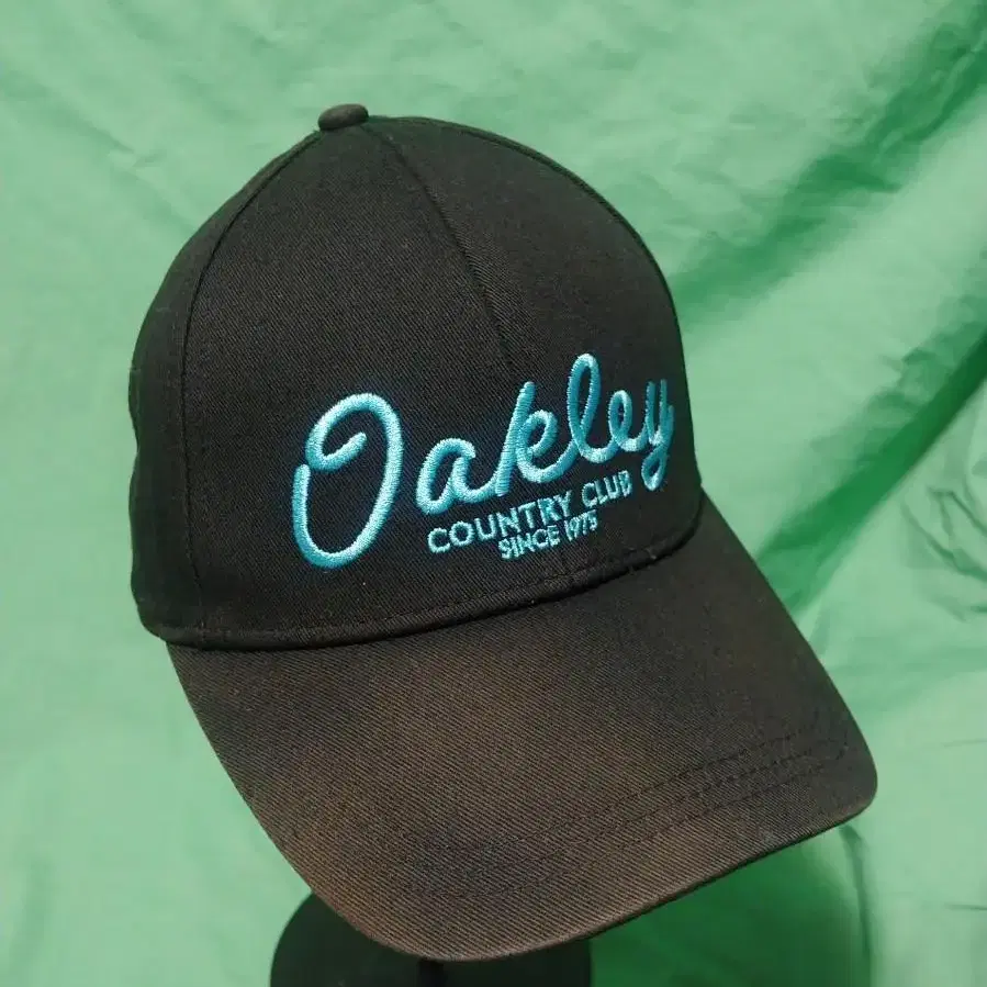 오클리 OAKLEY 컨트리클럽  스트랩백