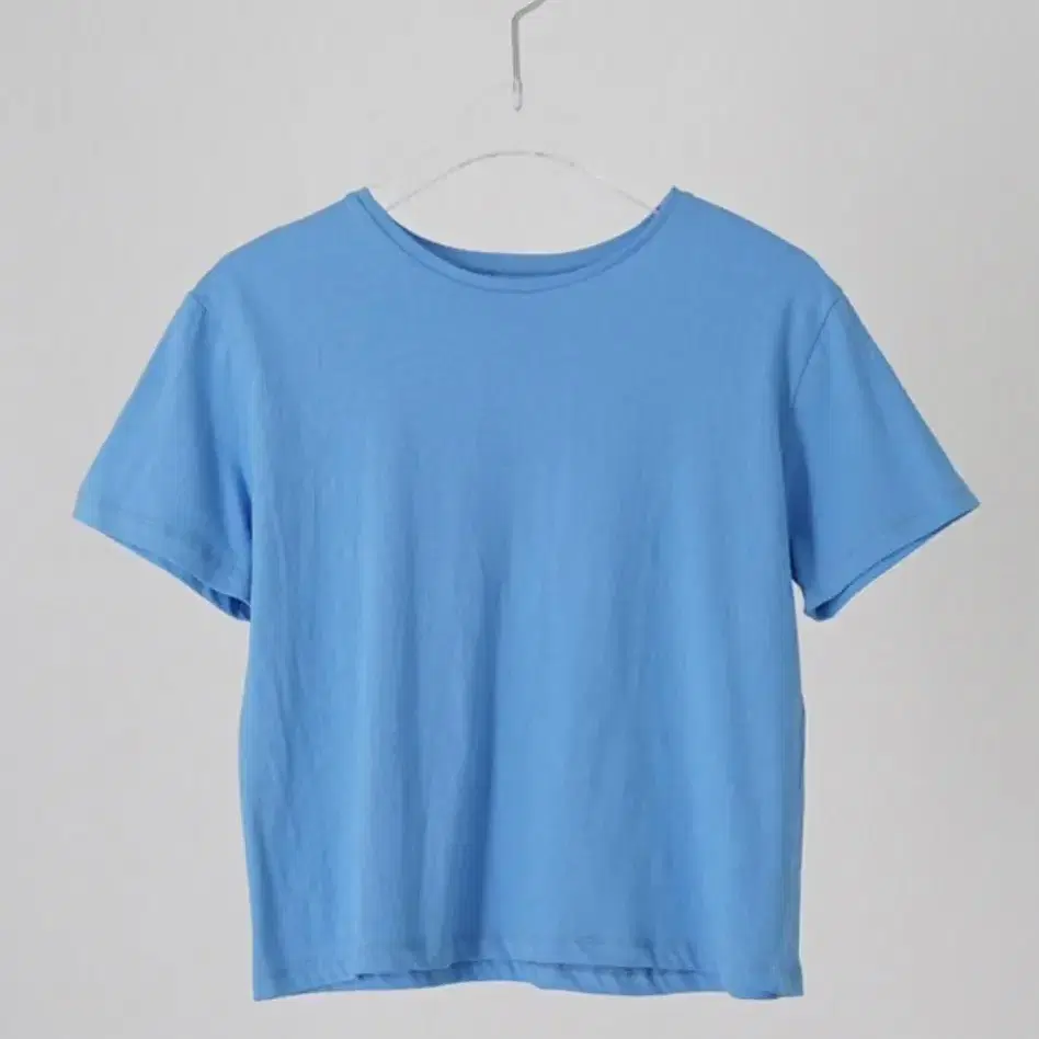 에프터먼데이dry texture color crop tee