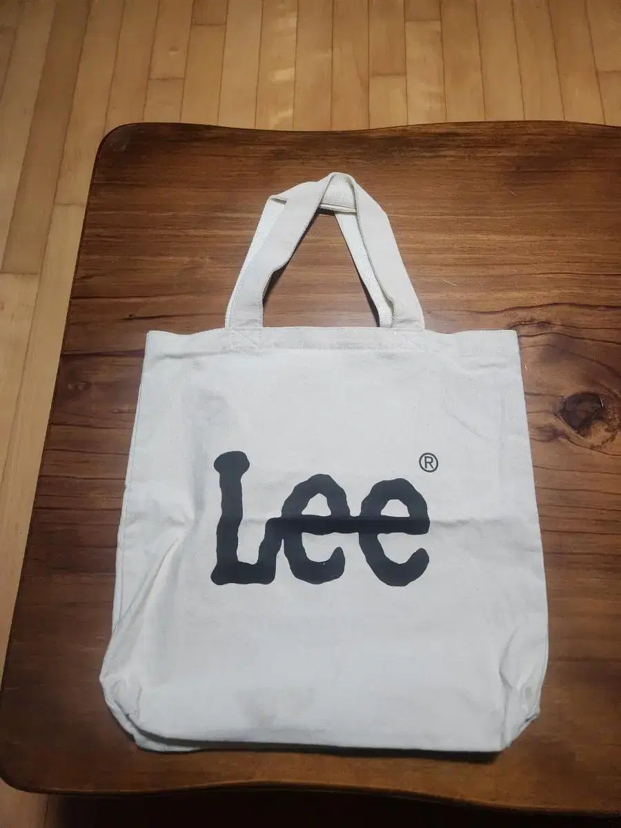 Lee