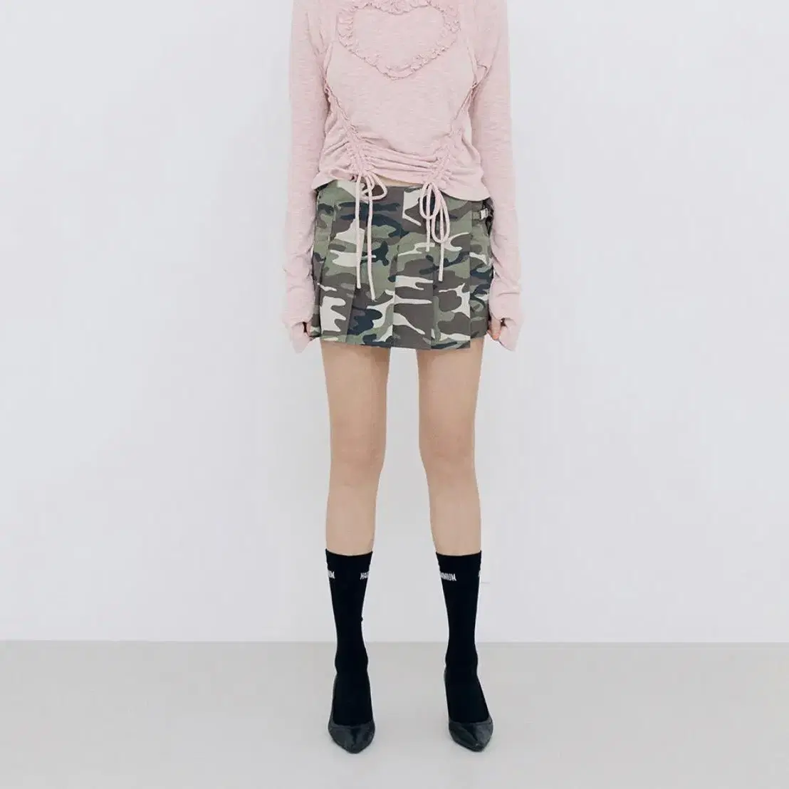 할로미늄 micro pleated wrap skirt camoflage