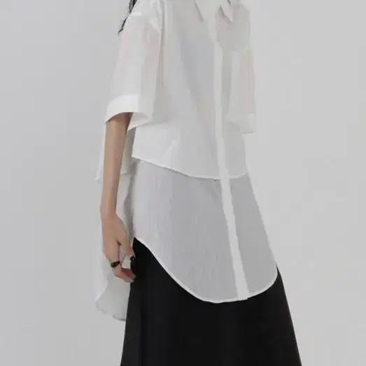 트리밍버드 Layered Half Shirts [ White]