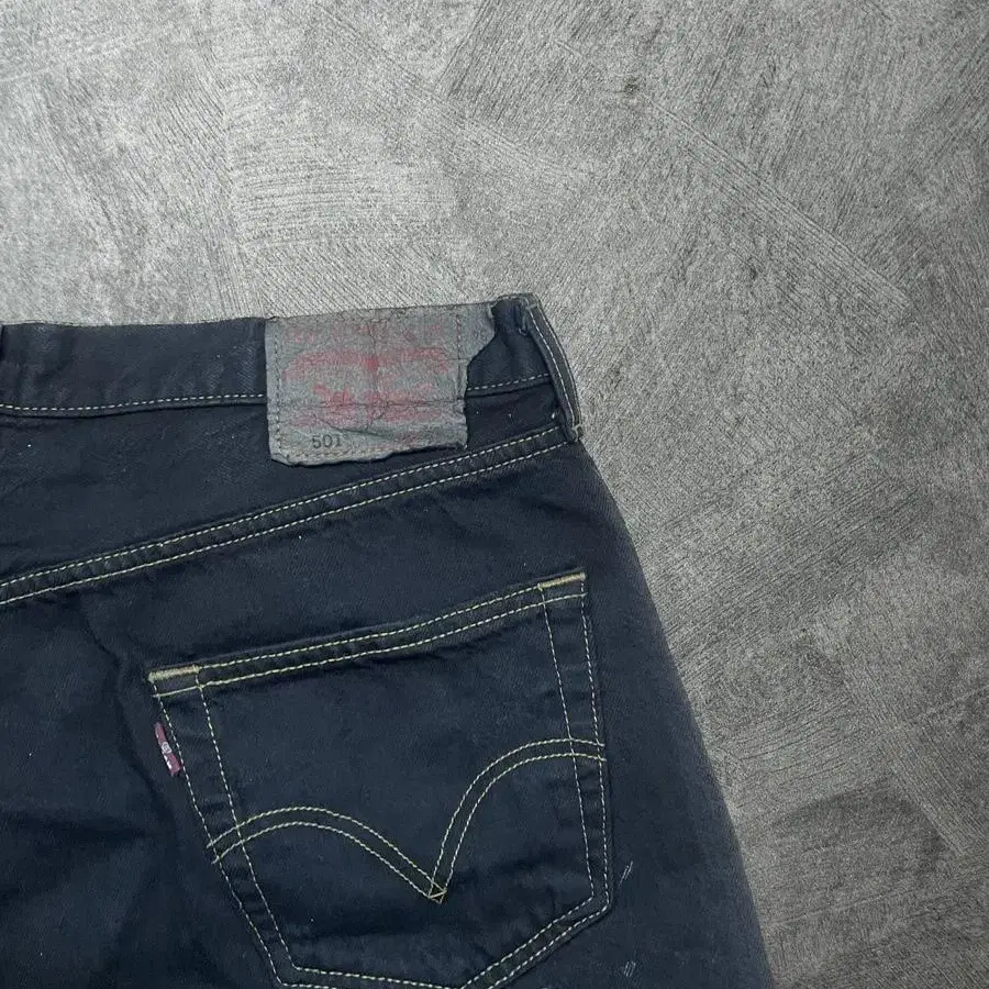 Levis 501 half denim pants