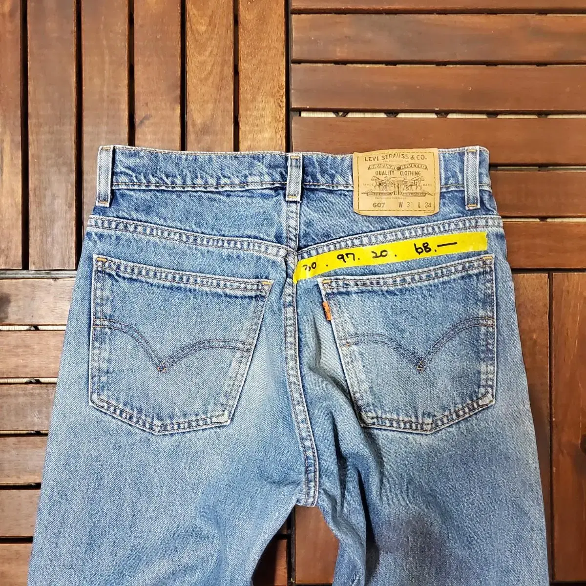 90s Levis 607 (30 inch) orange label