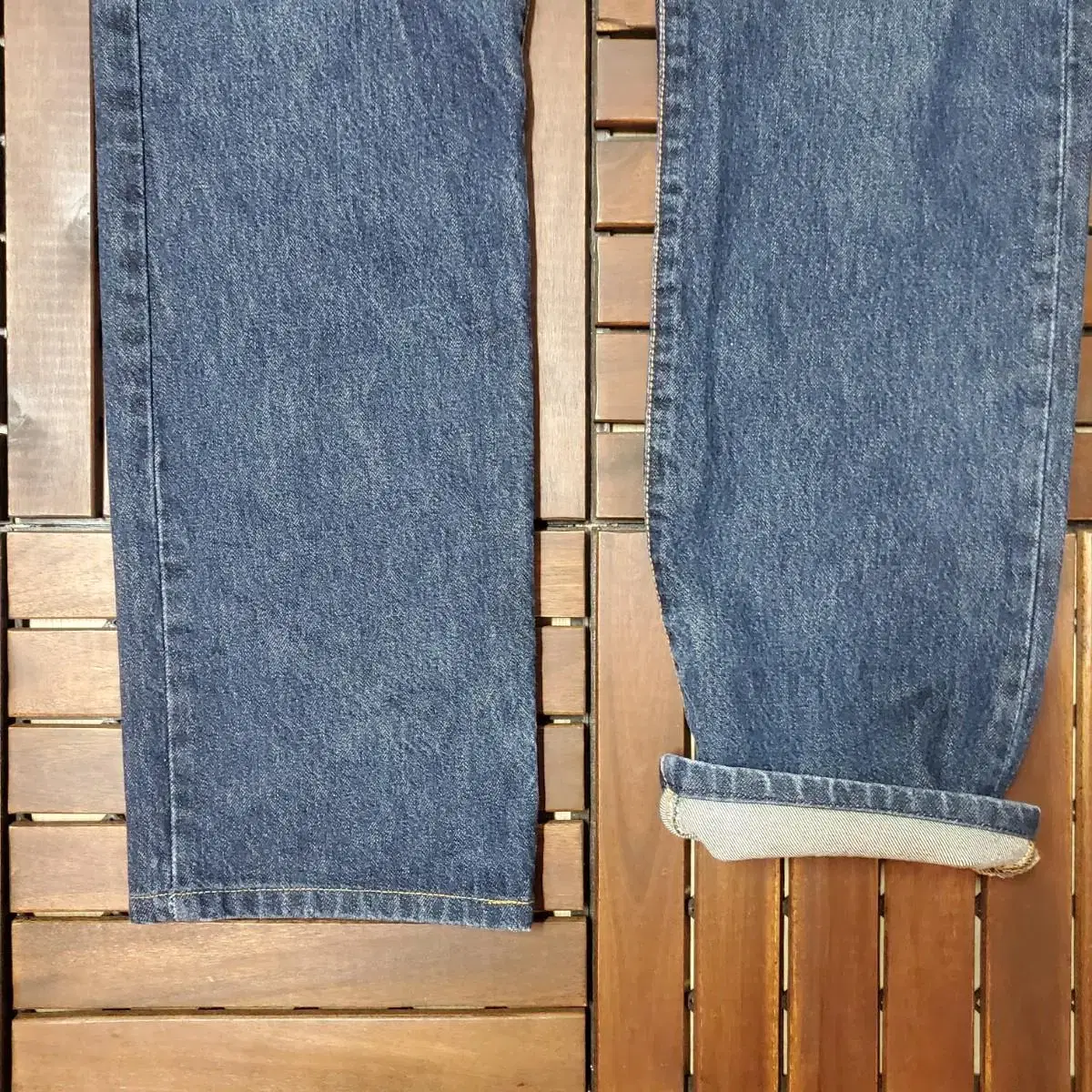 00s Levis 501 (31 inch)