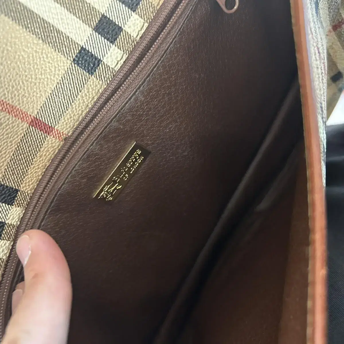 90s Vintage Burberry Cross Bag