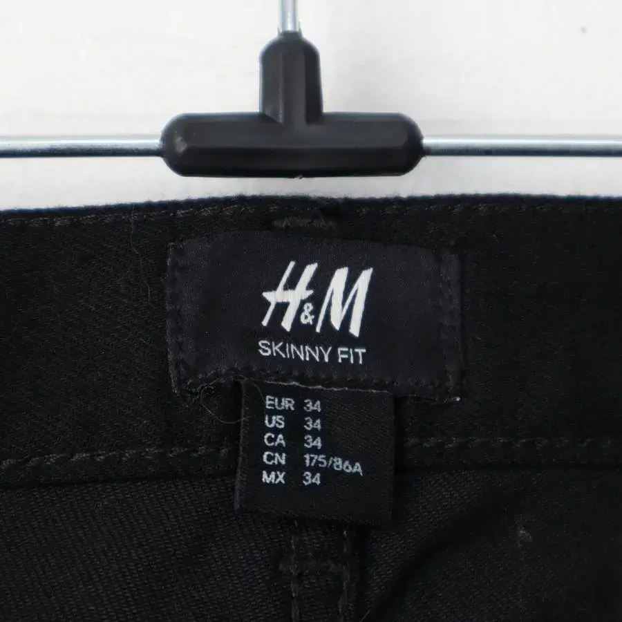 34/H&M 스키니핏 블랙데님