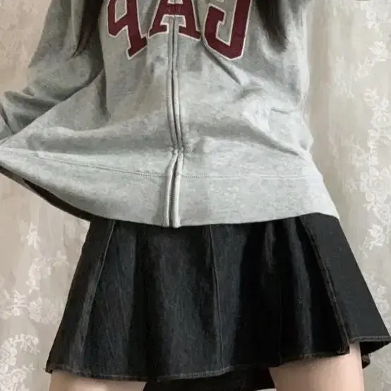 버터플라이 빈티지 GAP hoodie 갭 후드집업 구해요