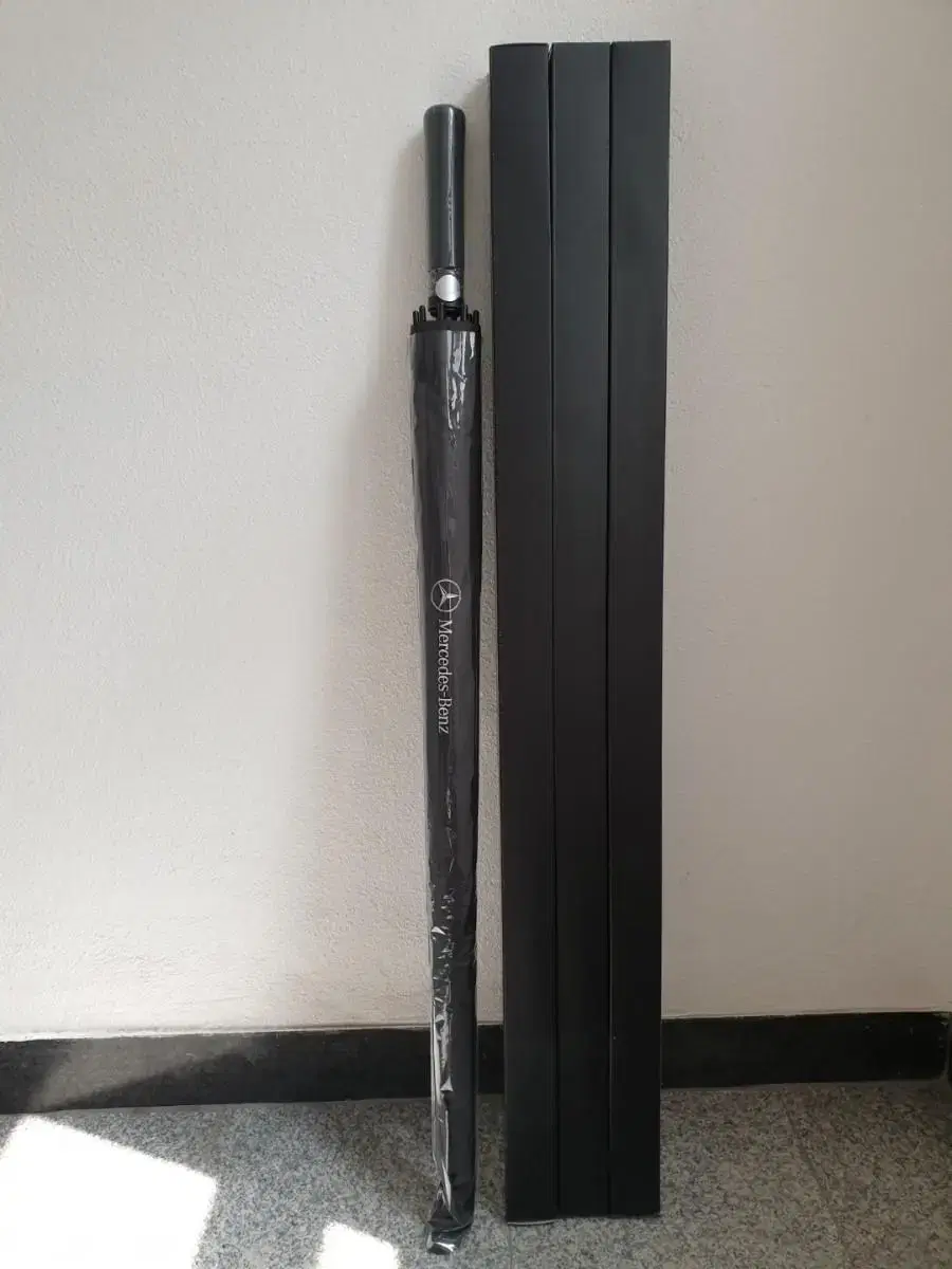 Benz factory free gift long umbrella large adult umbrella sealed new