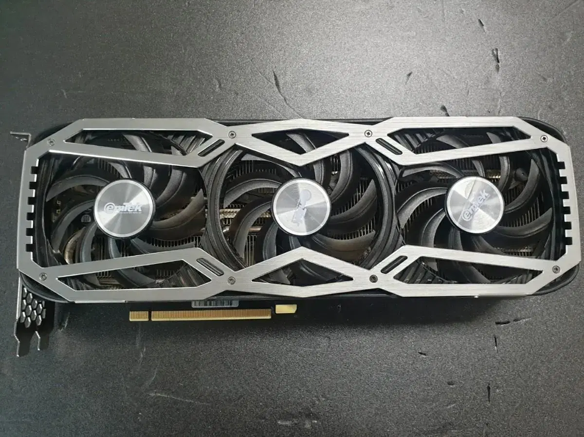 이엠텍 rtx3080 엔비디아 그래픽카드 팝니다