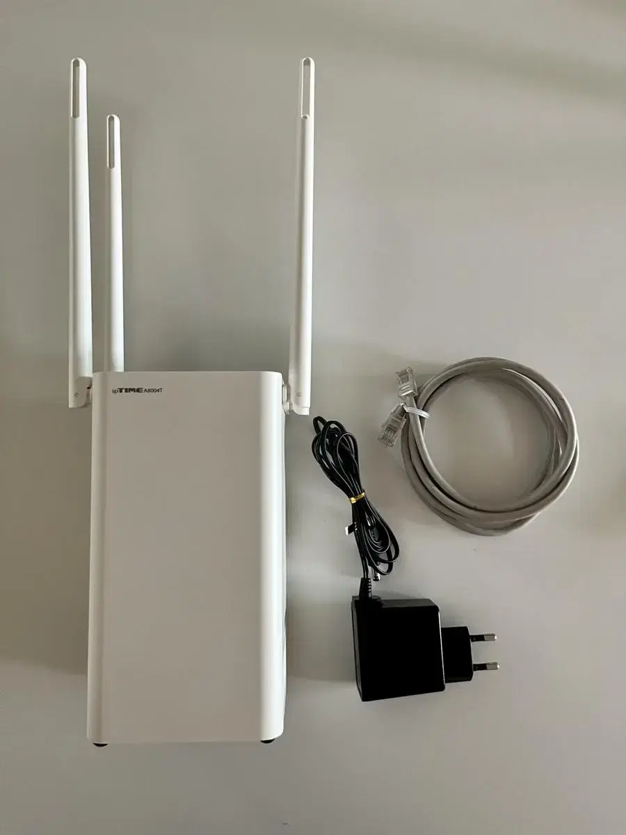 아이피타임 iptime A8004T 무선공유기 | 브랜드 중고거래 플랫폼, 번개장터 아이피타임 Iptime A8004T 무선공유기 | 브랜드 중고거래 플랫폼, 번개장터
