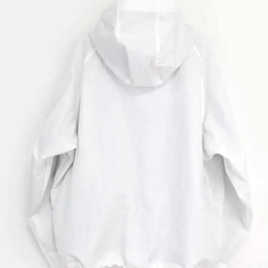 POCKET HOODED JUMPER (WHITE)