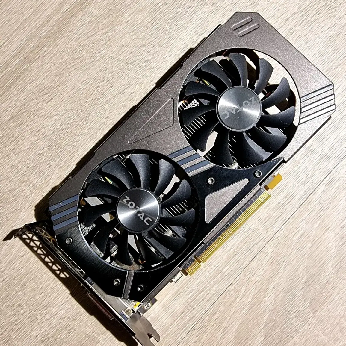 조탁GTX960(4GB) 게이밍 그래픽 카드 팝니다