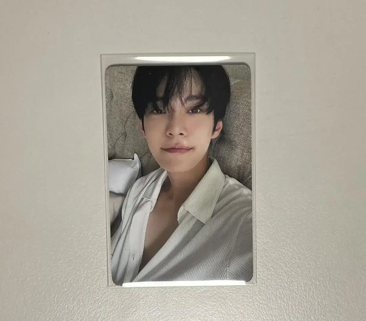 dojae parfumdoyoung doyoung unreleased photocard with muu doyoung