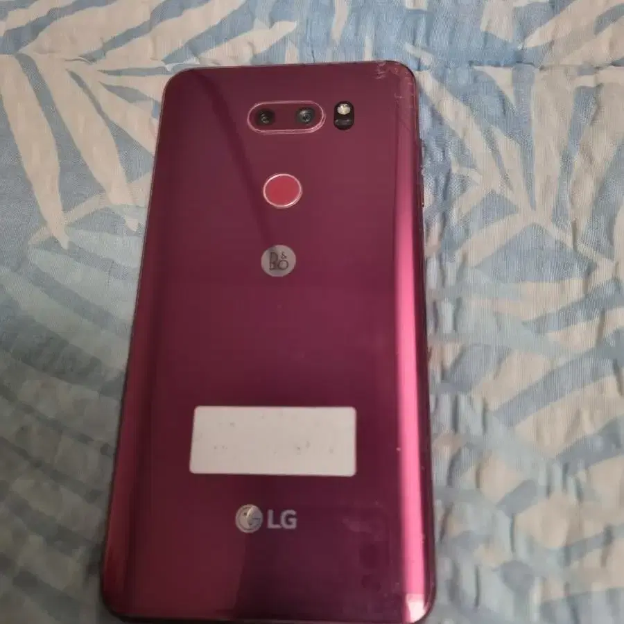 LG v30 중고폰 판매합니다