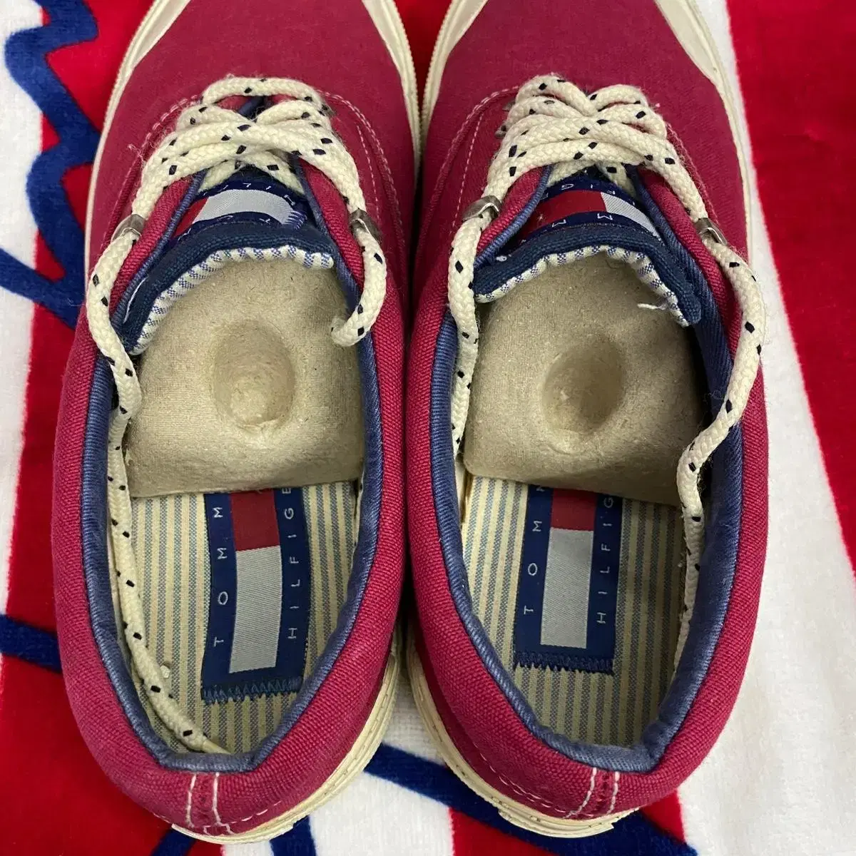 90s tommy hilfiger shoes 타미힐피거