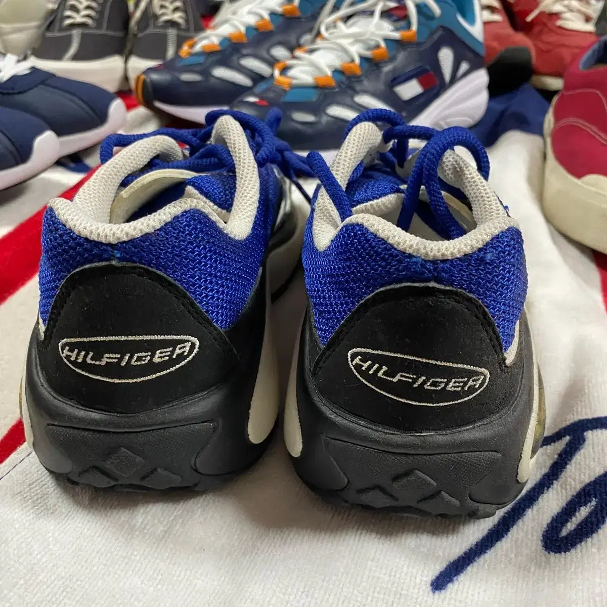 90s tommy hilfiger shoes 타미힐피거