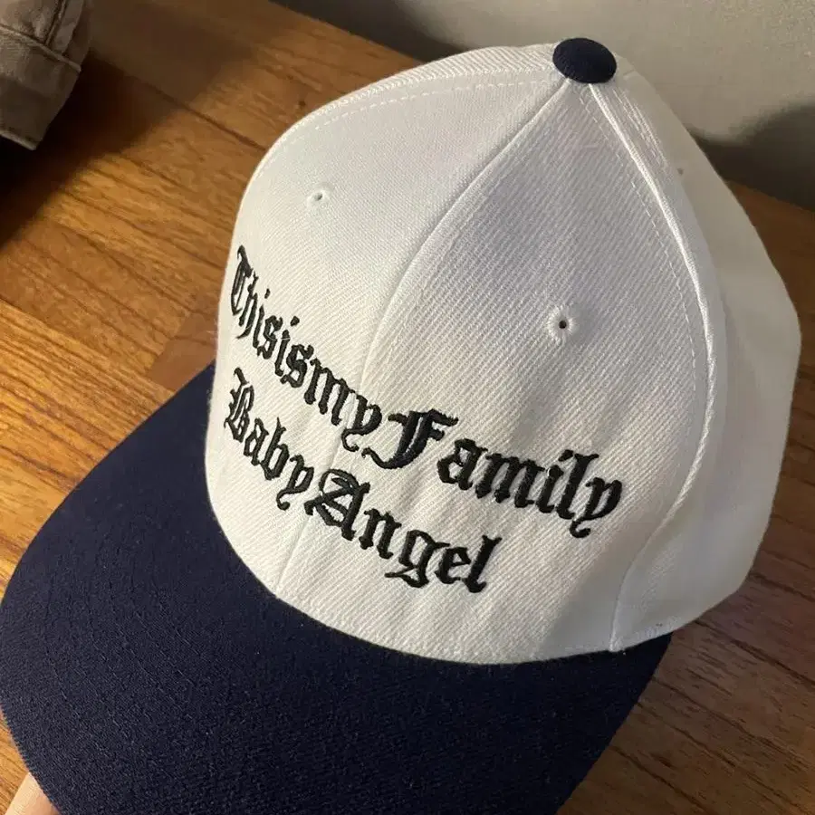 thisismyfamily baby angel cap 스냅백