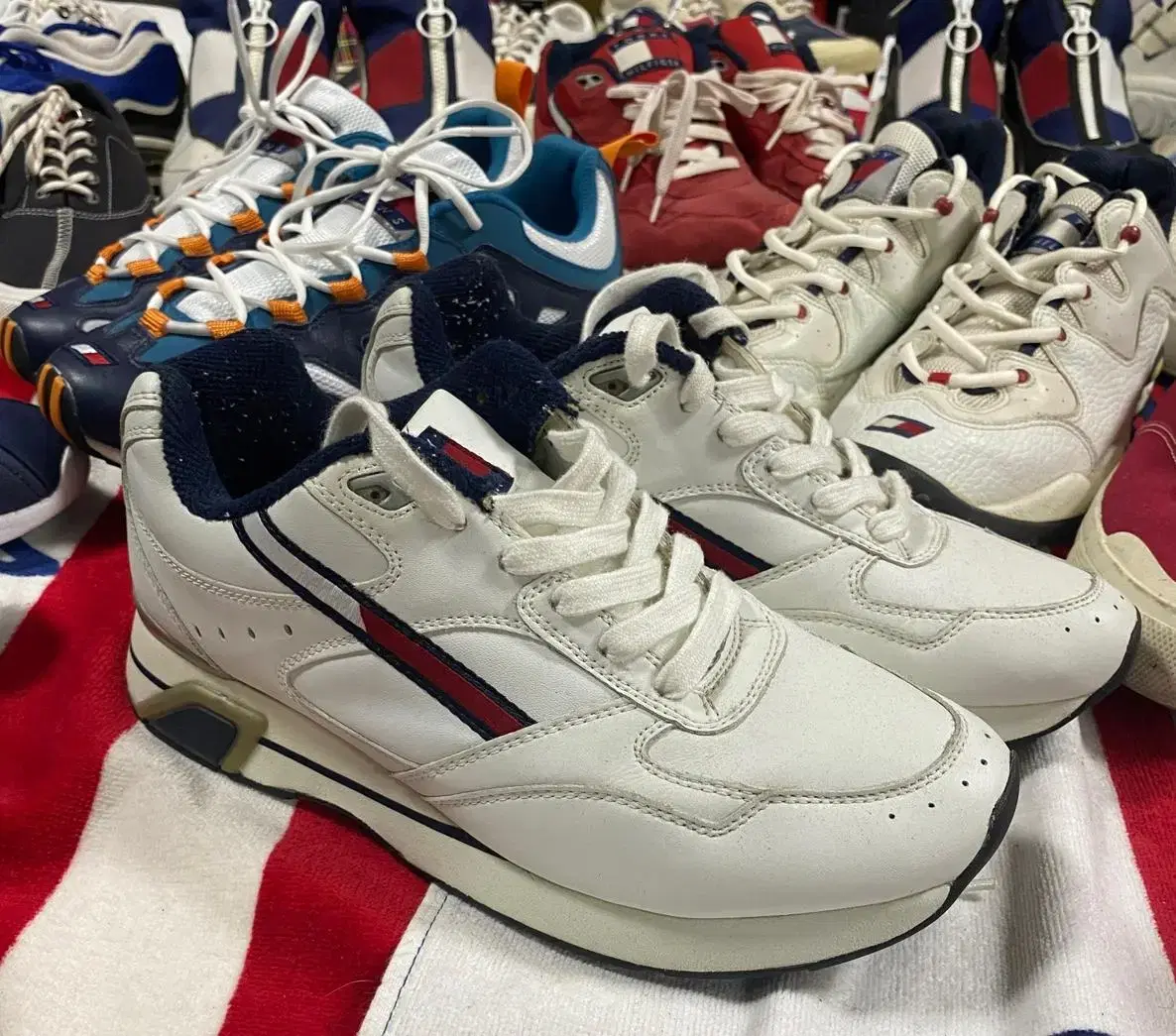 90s tommy hilfiger shoes 타미힐피거