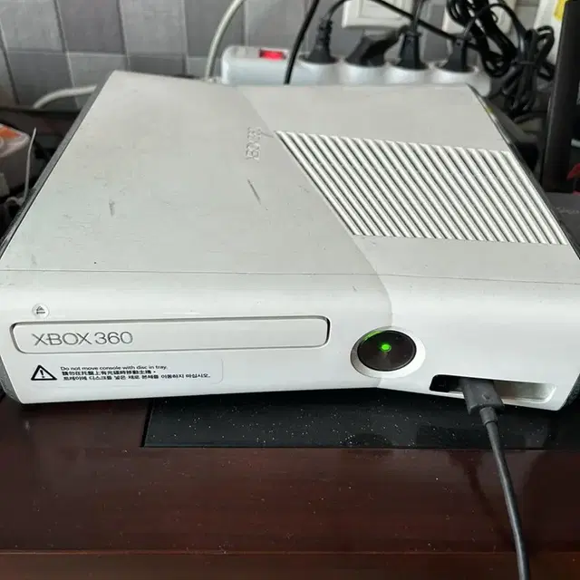 XBOX 360 판매합니다~