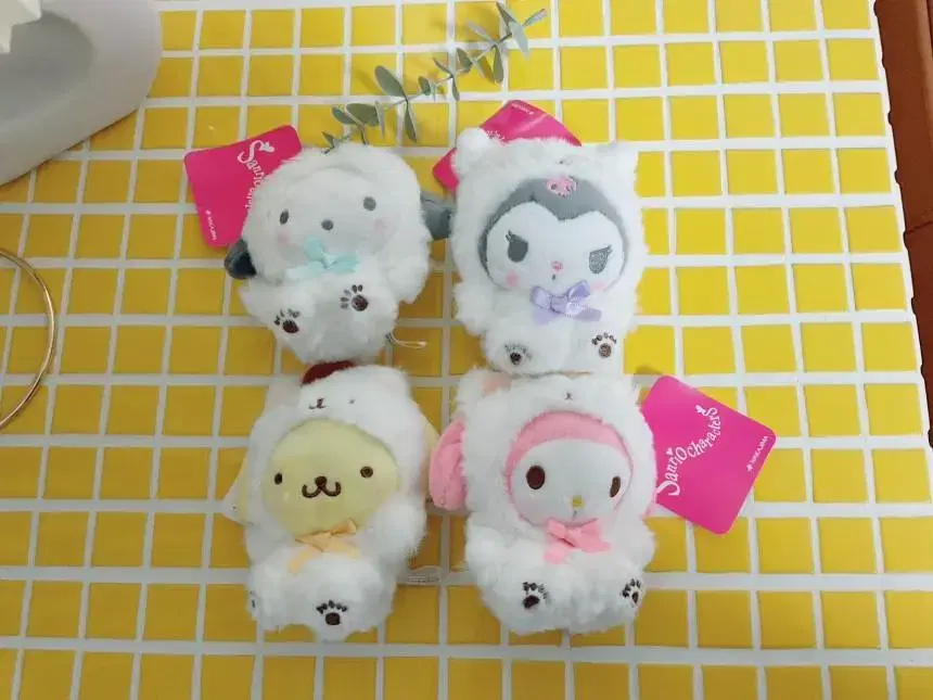 (New)Clearance!!Sanrio Pochacco Kuromi Pompompurin My Melody Doll Keyring