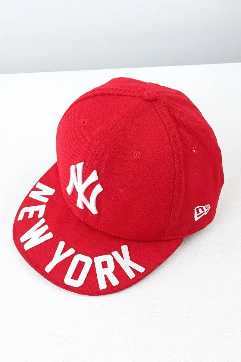 (F) New Era hat cotton snapback red ACC.