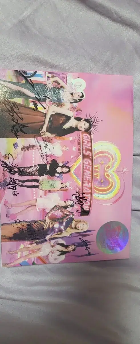 Girls Generation (Not for Sale)Signed Album